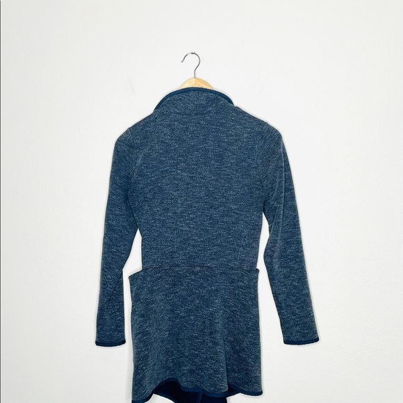 Rebecca King‎ Navy Button Sweater - Picture 5 of 8